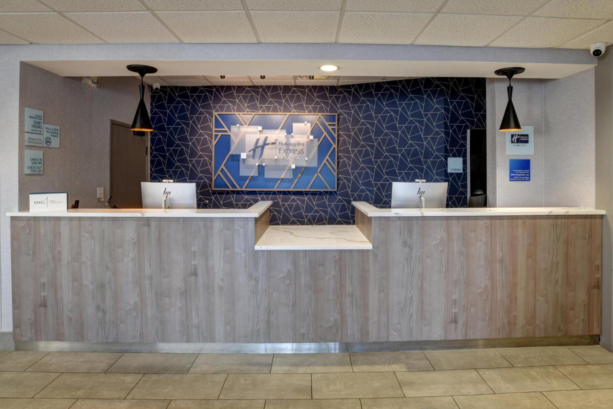 Holiday Inn Express & Suites Oklahoma City Northwest By Ihg Esterno foto